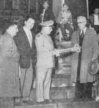 Welcome2-05-20-52.jpg (208642 bytes)
