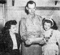 Anniversary3-9.jpg (115431 bytes)